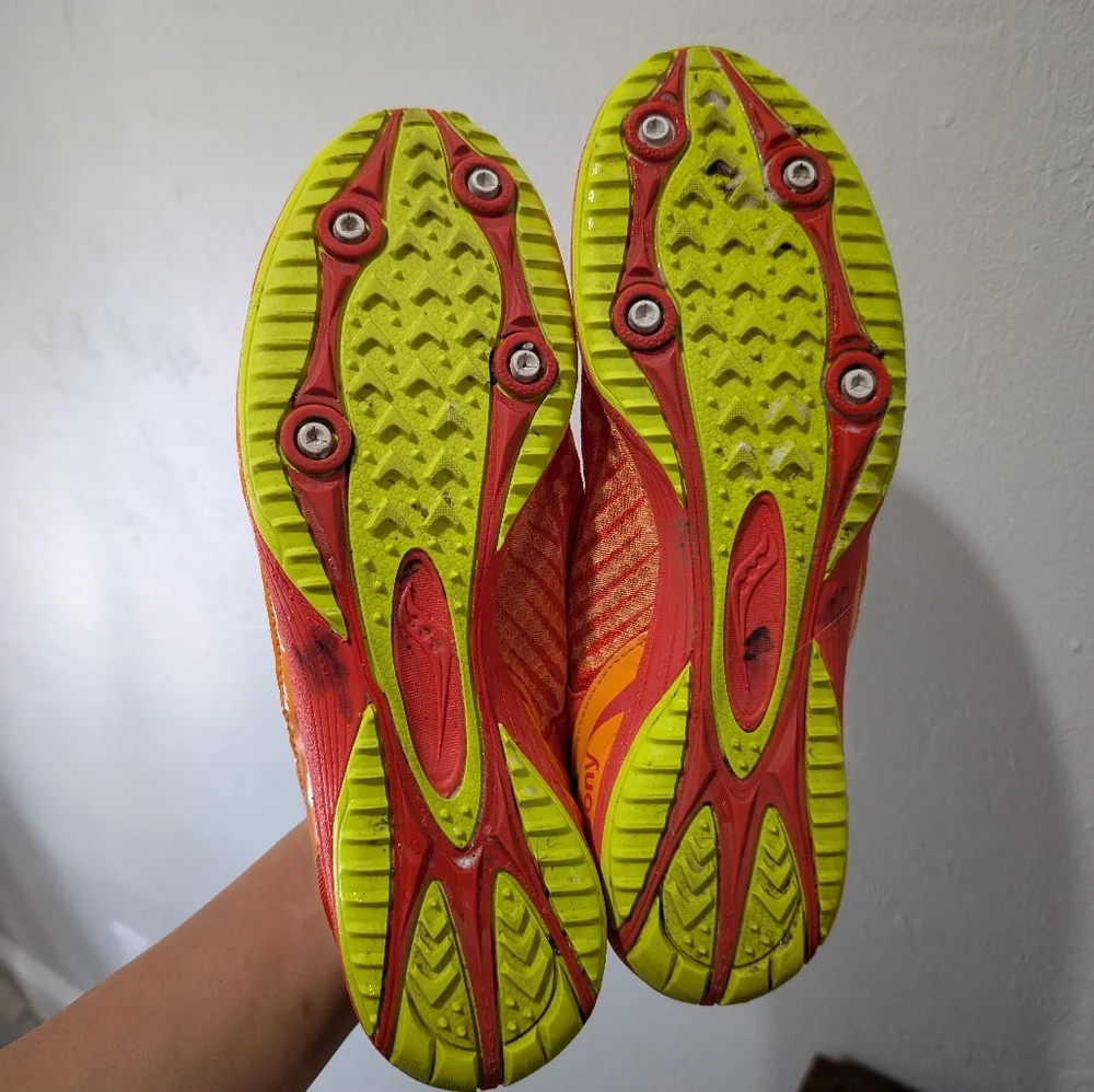 SAUCONY KILKENNY XC5 TRACK/SPIKE SHOES,MESH UPPER,SZ.10.5,ORANGE‎ COLOR